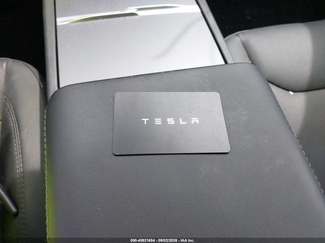 2024 TESLA MODEL 3 10