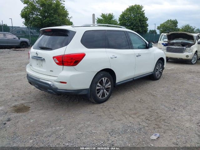 2017 NISSAN PATHFINDER S 4
