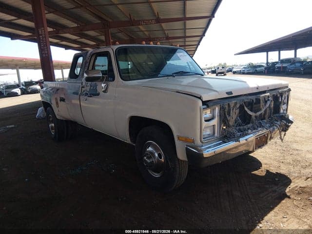 1985 CHEVROLET C30 1