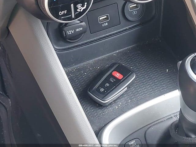 2020 HYUNDAI VENUE SEL 11