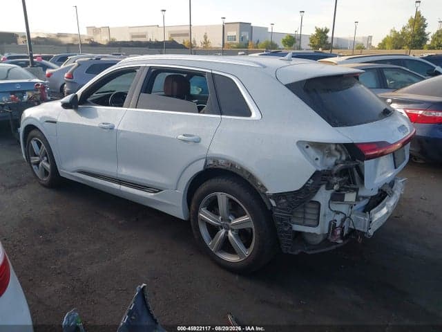 2019 AUDI E-TRON PREMIUM PLUS 3