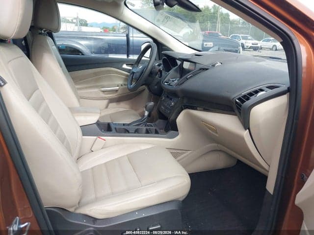 2017 FORD ESCAPE TITANIUM 5