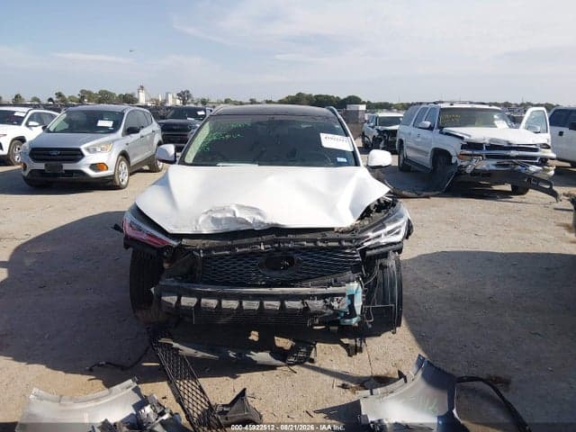 2019 INFINITI QX50 ESSENTIAL 11