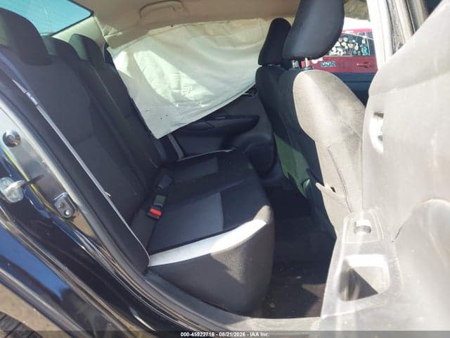 2020 NISSAN VERSA SV XTRONIC CVT 8
