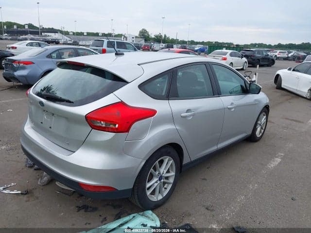 2018 FORD FOCUS SE 4