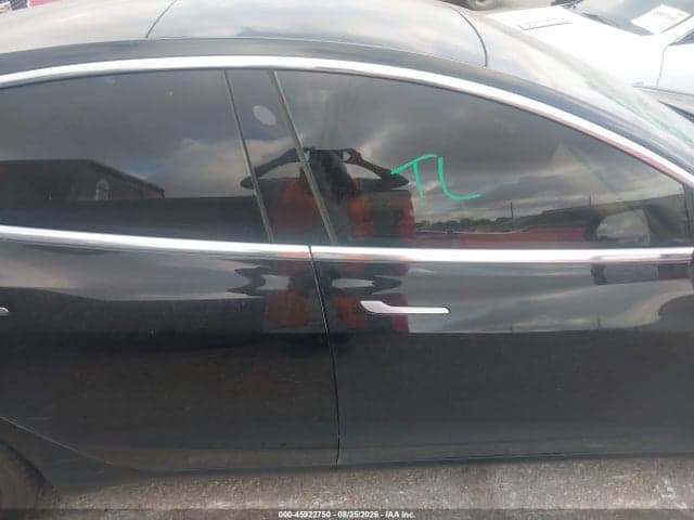 2020 TESLA MODEL 3 13