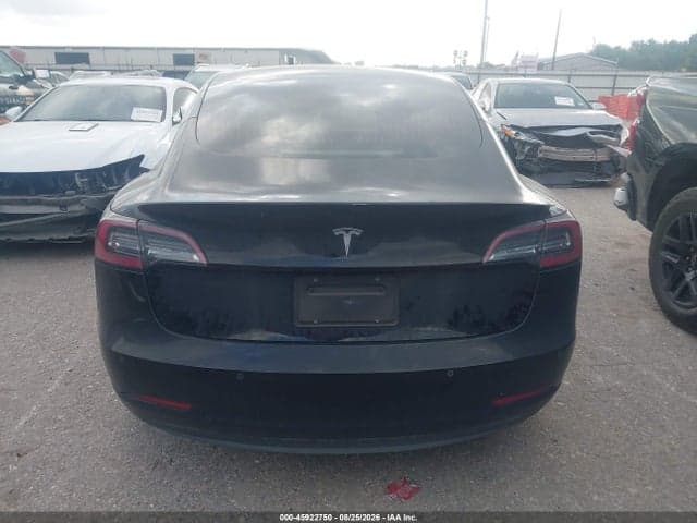 2020 TESLA MODEL 3 16