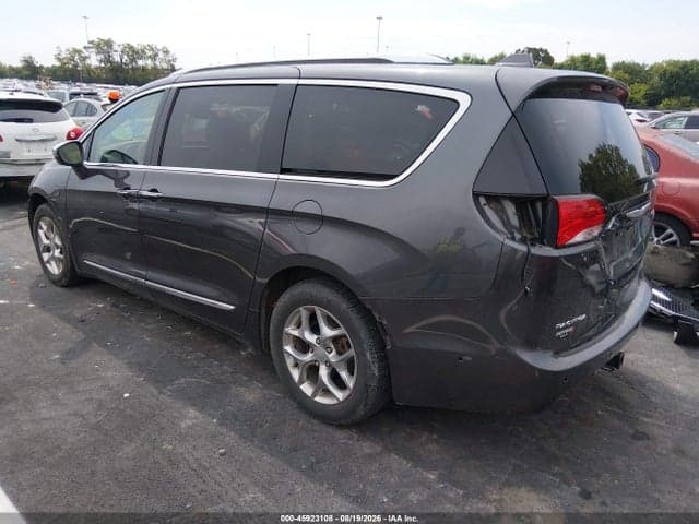 2017 CHRYSLER PACIFICA LIMITED 3