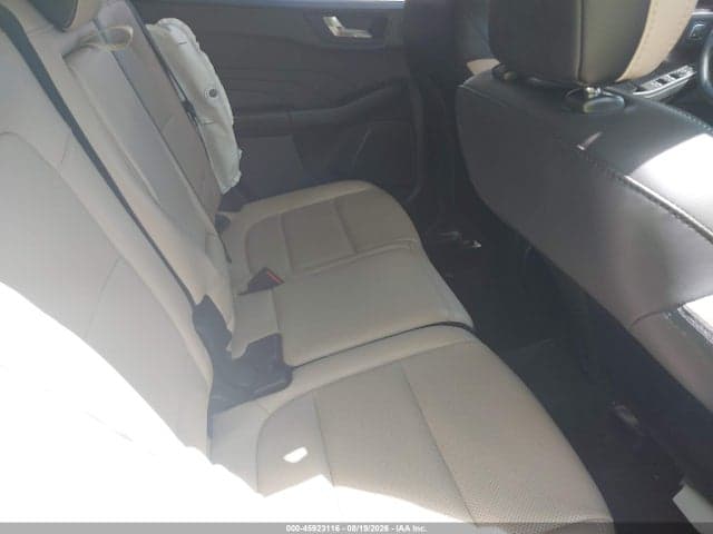 2021 FORD ESCAPE SEL 8