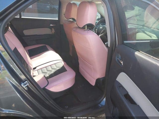 2017 CHEVROLET EQUINOX LS 8