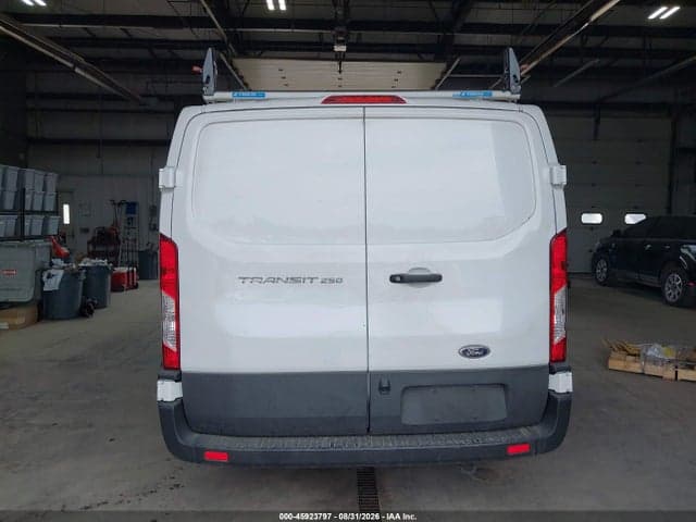 2024 FORD TRANSIT-250 16