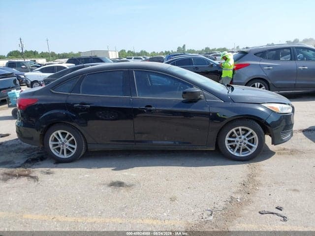 2018 FORD FOCUS SE 13