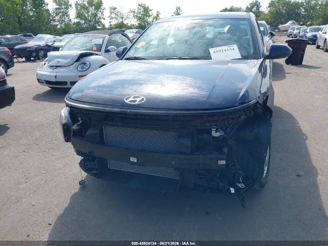 2024 HYUNDAI KONA SE 6