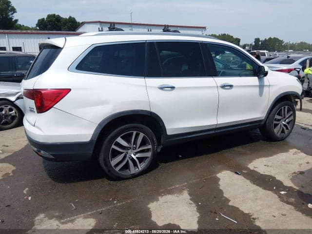 2017 HONDA PILOT ELITE 4