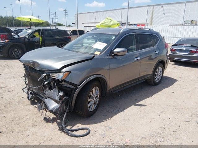 2018 NISSAN ROGUE SV 2