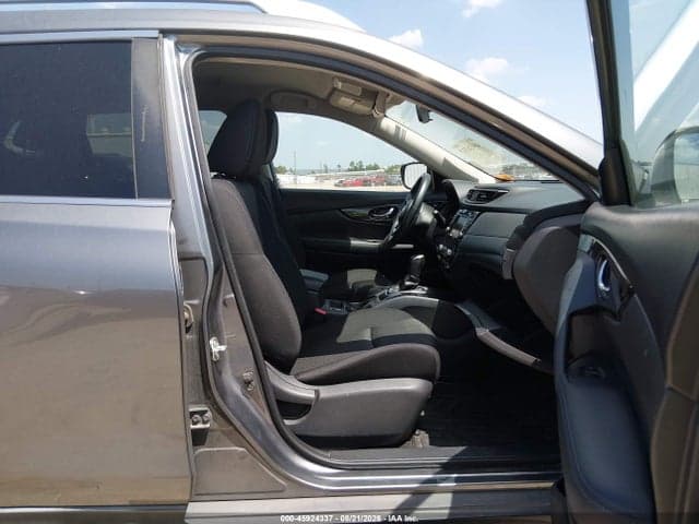 2018 NISSAN ROGUE SV 5
