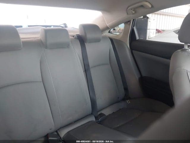 2017 HONDA CIVIC LX 8