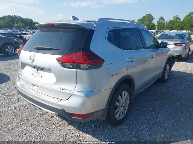 2018 NISSAN ROGUE SV 4