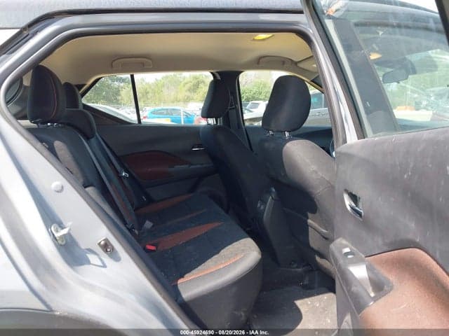 2023 NISSAN KICKS SR XTRONIC CVT 8