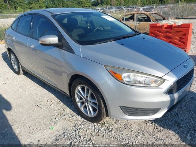 2017 FORD FOCUS SE 1
