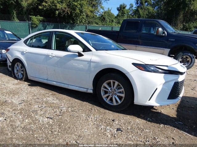 2025 TOYOTA CAMRY LE 1
