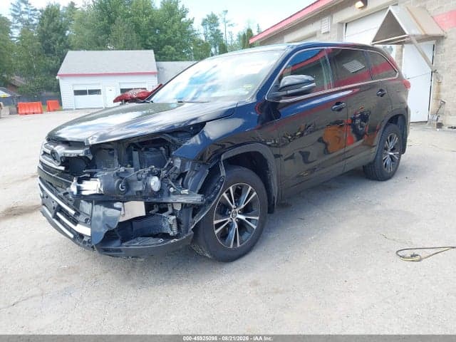 2018 TOYOTA HIGHLANDER LE 2