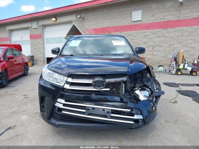 2018 TOYOTA HIGHLANDER LE 12