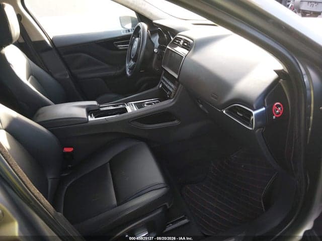 2019 JAGUAR F-PACE 25T PREMIUM 5