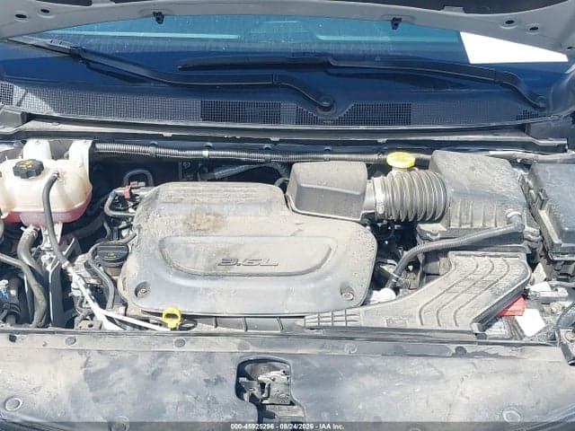 2024 CHRYSLER PACIFICA TOURING L 10