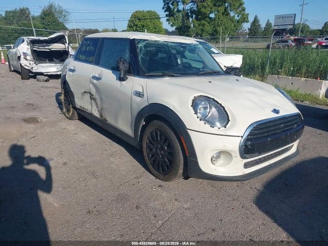 2018 MINI HARDTOP COOPER 1