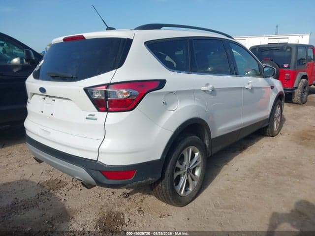 2018 FORD ESCAPE SE 4