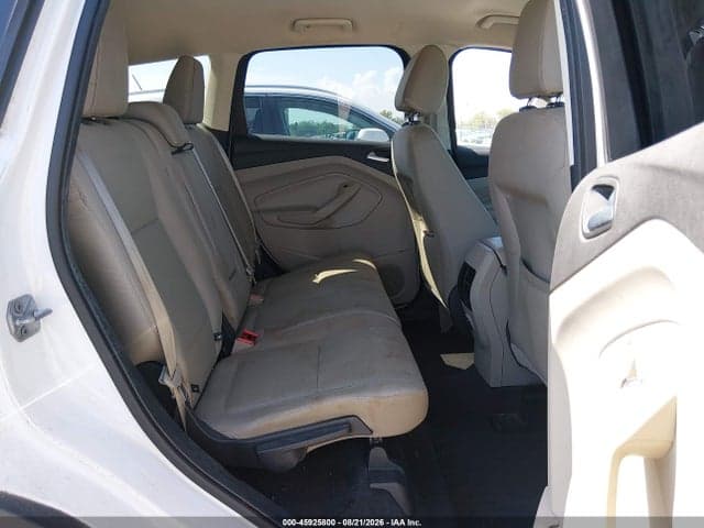 2017 FORD ESCAPE SE 8