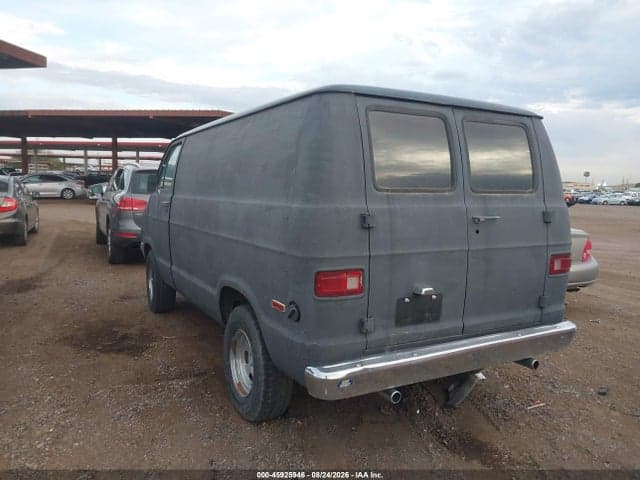 1977 DODGE VAN (TRADESMAN 100) 3