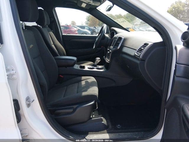 2018 JEEP GRAND CHEROKEE LAREDO E 4X2 5