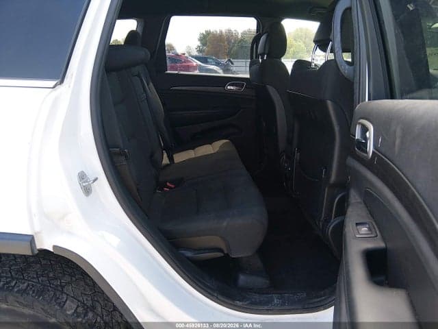 2018 JEEP GRAND CHEROKEE LAREDO E 4X2 8