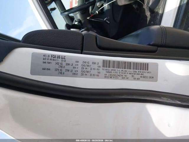 2018 JEEP GRAND CHEROKEE LAREDO E 4X2 9