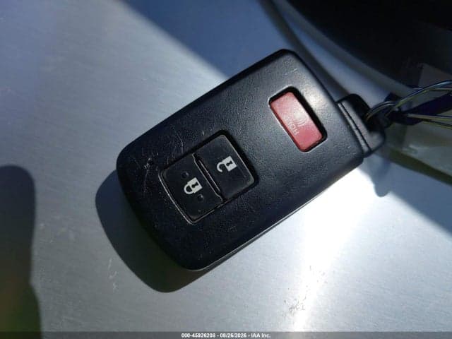 2017 TOYOTA PRIUS V FOUR 11