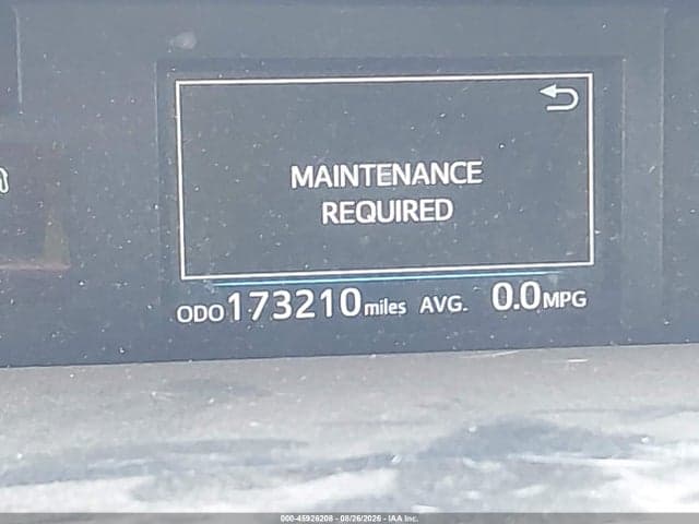 2017 TOYOTA PRIUS V FOUR 15
