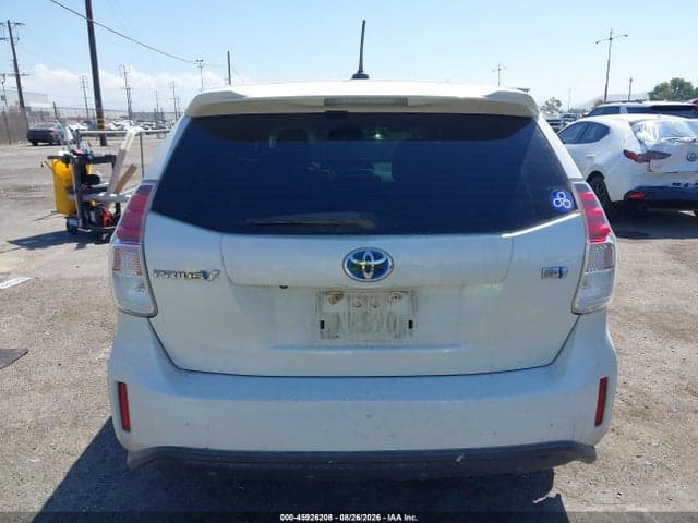 2017 TOYOTA PRIUS V FOUR 16