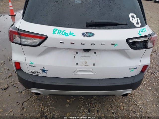 2020 FORD ESCAPE SE 18