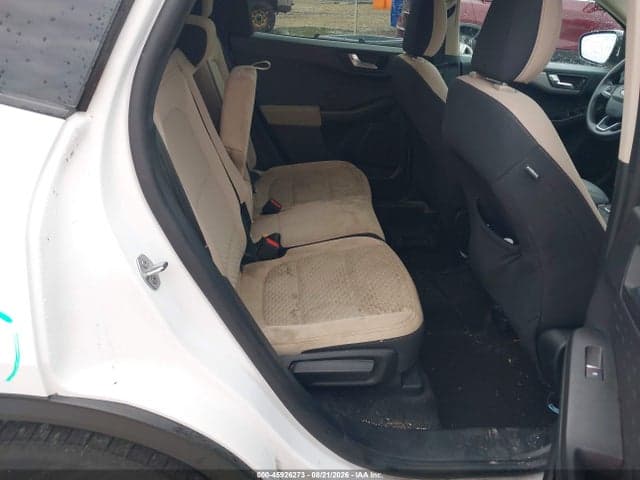 2020 FORD ESCAPE SE 8