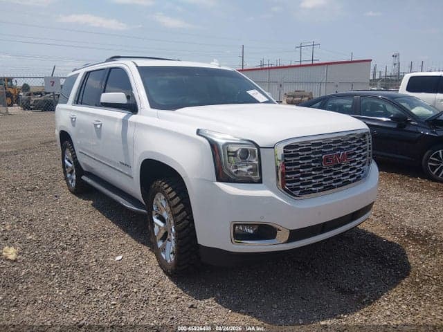 2019 GMC YUKON DENALI 1