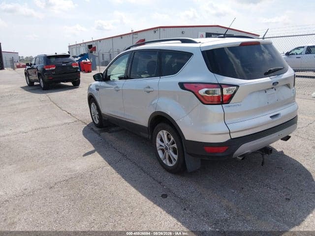 2018 FORD ESCAPE SE 3