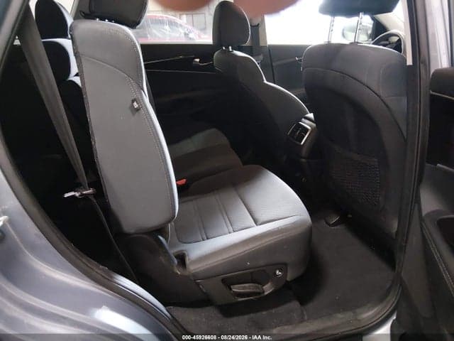 2020 KIA SORENTO 2.4L LX 8