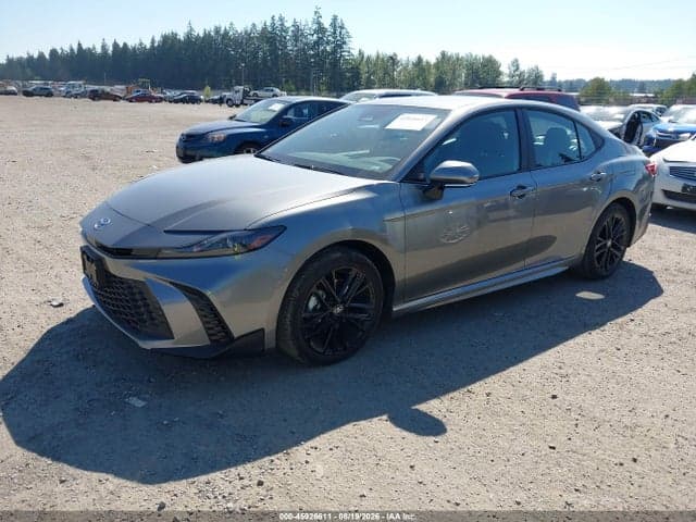 2026 TOYOTA CAMRY SE 2