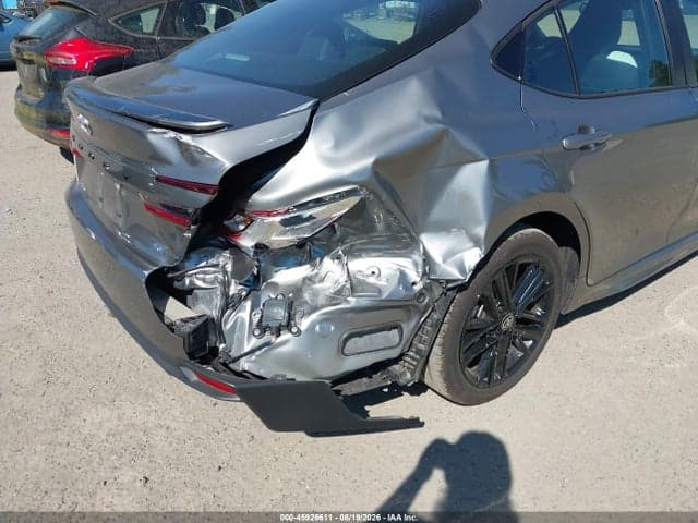 2026 TOYOTA CAMRY SE 6