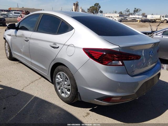 2020 HYUNDAI ELANTRA SE 3