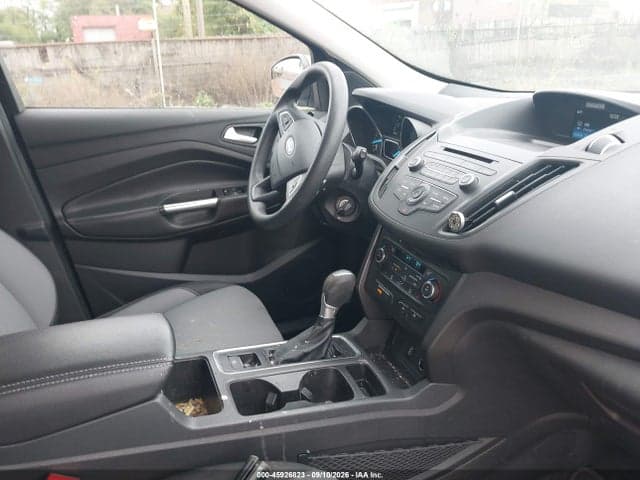 2017 FORD ESCAPE SE 5