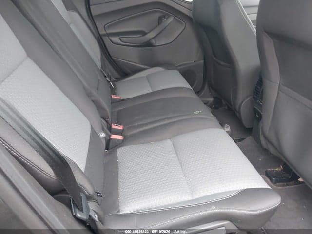 2017 FORD ESCAPE SE 8
