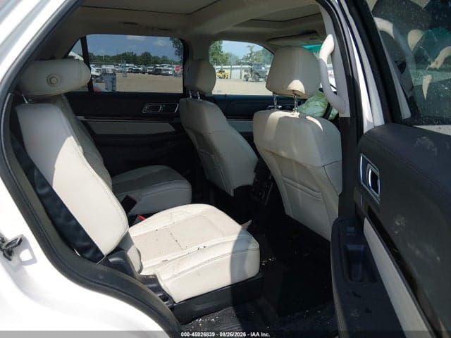 2017 FORD EXPLORER PLATINUM 8